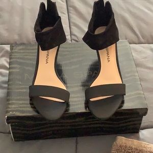 Black NewBuck stretch Heels womens